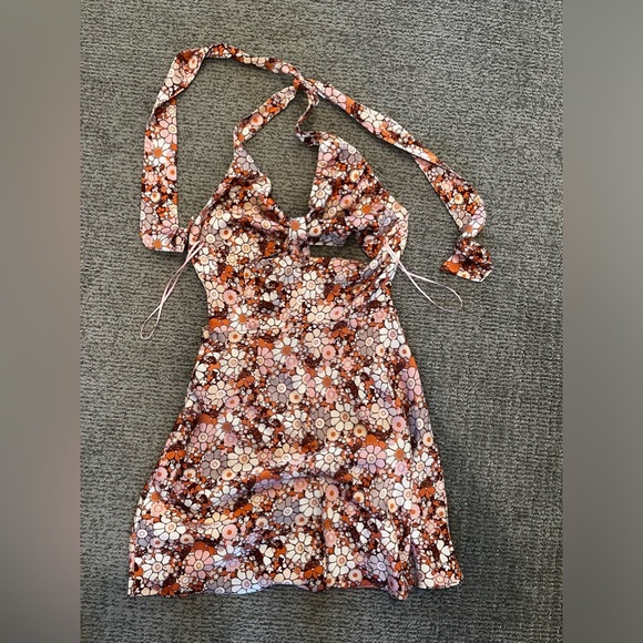 Stevie Floral Mini Dress - Picture 5 of 6